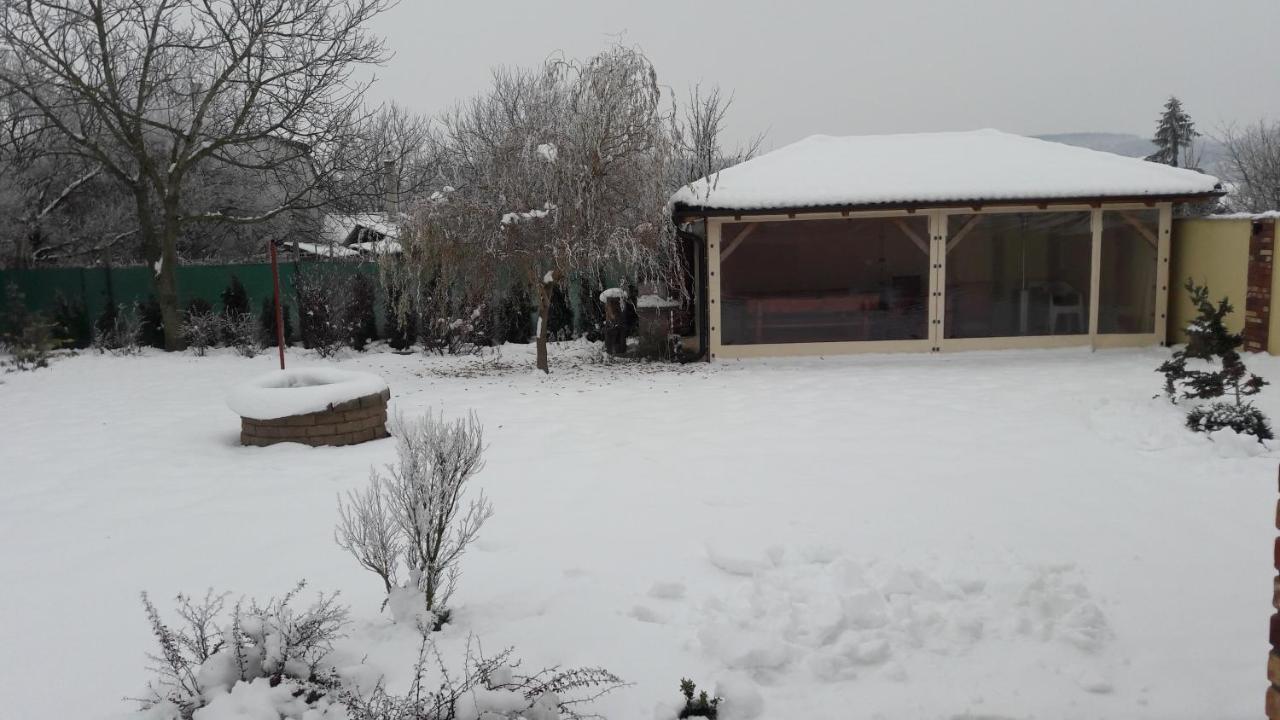 Villa Vilka Relax Podhájska Esterno foto